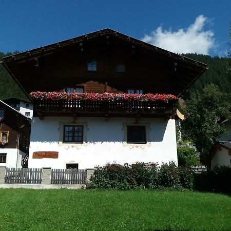 Haus Antonius Hotel Sankt Lorenzen im Lesachtal Exterior photo