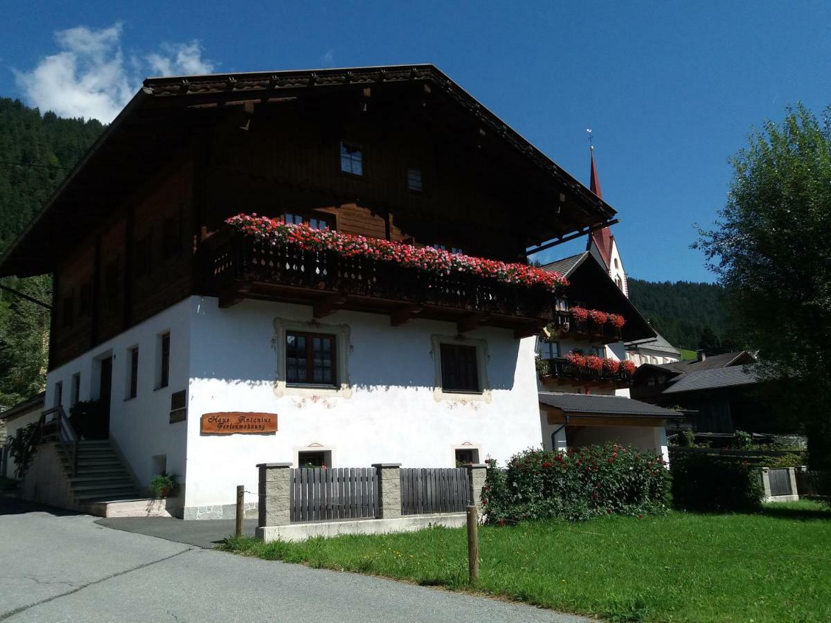 Haus Antonius Hotel Sankt Lorenzen im Lesachtal Exterior photo