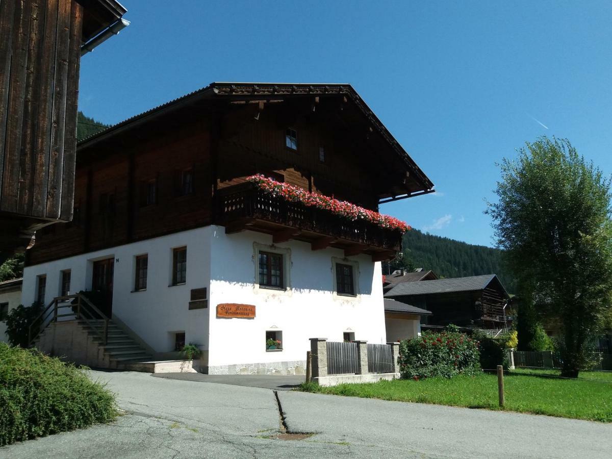 Haus Antonius Hotel Sankt Lorenzen im Lesachtal Exterior photo